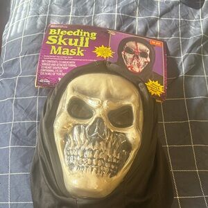 Bleeding Skull Mask - Black and Silver
